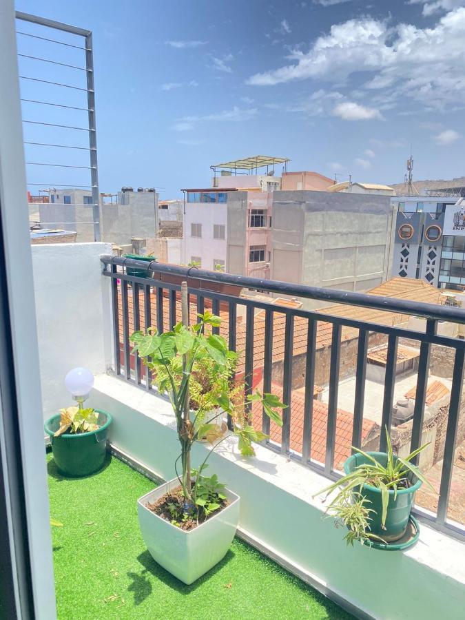 Quarto Nº7 Familia Veiga - Central Praia Exterior foto